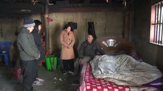 Đốt than sưởi ấm trong phòng ngủ, chị tử vong, em nguy kịch