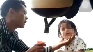 Khi các bậc sinh thành còn hơn hổ dữ