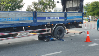 Tin giao thông đến sáng 29/12: Tranh thủ về thăm con, người đàn ông bị xe tải cán tử vong