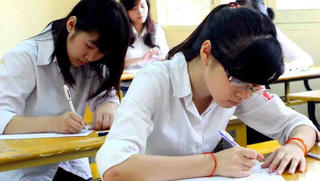 Lạm dụng đưa nhạc trẻ vào đề thi văn sẽ phản tác dụng