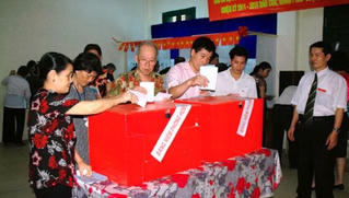 Nhận hồ sơ ứng cử đại biểu Quốc hội từ 22/2