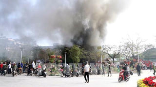 Cháy quán bar – karaoke lớn ở trung tâm Hải Phòng