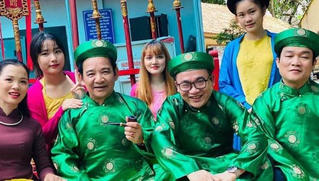 Hài Tết chộn rộn đón xuân
