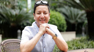 Nghệ sĩ nổi tiếng tuổi trâu Chí Trung 'tim đập chân run' khi đóng Táo quân năm Sửu