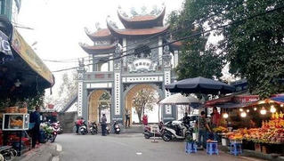 Du khách “chùn bước” đi lễ đầu năm