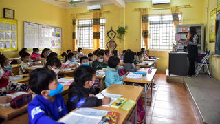 Làm sao để giải quyết tình trạng thừa giáo viên?