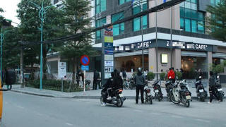 Nguyên nhân cụ bà rơi từ tầng cao chung cư tử vong