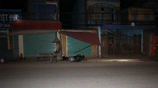 Tin giao thông đến sáng 14/12: Tự ngã khi đi xe máy, 1 người tử vong; Nhóm 'phượt' gặp khúc cua, 4 xe máy lao vào nhà dân