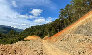 Đề xuất chuyển mục đích 7,6ha rừng tự nhiên để làm đường Trường Sơn Đông