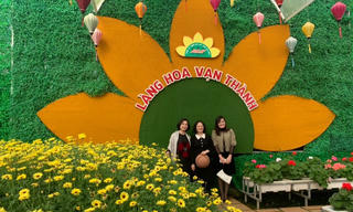 Đến Festival hoa Đà Lạt, thêm trải nghiệm làng hoa truyền thống 
