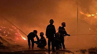 Cháy lớn tại xưởng sản xuất viên nén ở Lâm Đồng