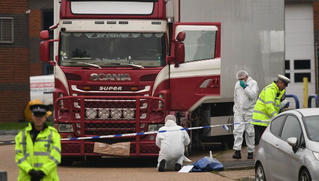  13 đối tượng trong đường dây buôn bán người từ Việt Nam sang Châu Âu bị truy tố