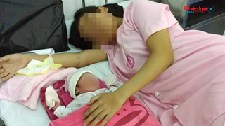 Nữ sinh lớp 7 mang bầu đi học, tự sinh con trong nhà tắm
