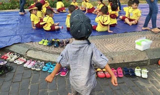 'Cái lý dùng tiền của Bộ trưởng Thiện chưa thuyết phục tôi'