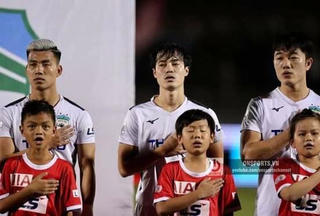 Văn Toàn bức xúc khi HAGL thua trận thứ 5 liên tiếp