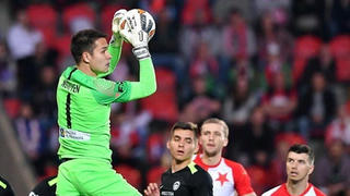 Filip Nguyễn chiến thắng COVID 19, sẵn sàng cạnh tranh với Đặng Văn Lâm