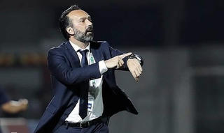 Bầu Đệ hay Thanh Hóa phải trả 4,6 tỷ đồng cho HLV Fabio Lopez?