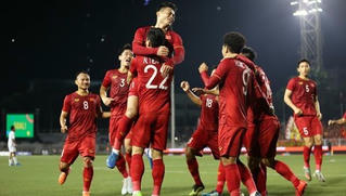 “Năm 2021, bóng đá Việt Nam sẽ đầy thách thức”