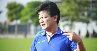 'Đội nghèo chết kiểu đội nghèo mà đội giàu cũng chết kiểu đội giàu'