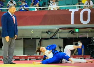  Rowing và Judo phải đối đầu với đối thủ 'trên cơ'