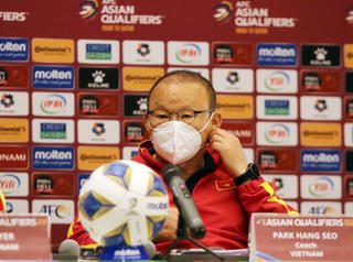 HLV Park Hang-seo: 'Tôi sẵn sàng nhận những lời chỉ trích'