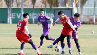 U23 Việt Nam chia lực lượng thi đấu đối kháng