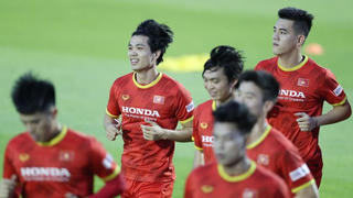 Công Phượng tối qua ăn gì?