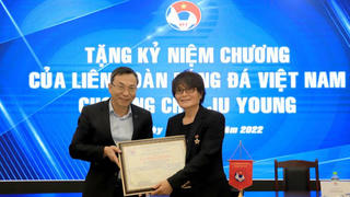 "Thần y" Choi Ju-young không muốn nói lời chia tay bóng đá Việt Nam