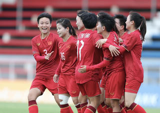 SEA Games 32: Ngày thắng lợi của bóng đá Việt Nam
