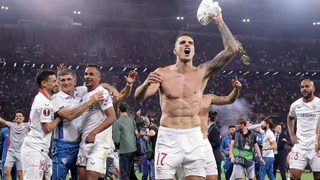 AS Roma không thể lên ngôi ở Europa League