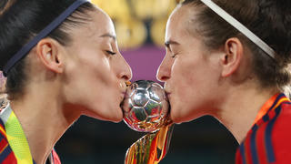 Hình ảnh khó quên tại trận chung kết World Cup nữ