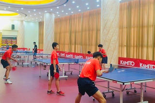 Cho HLV bóng bàn Bùi Xuân Hà thôi huấn luyện đội trẻ