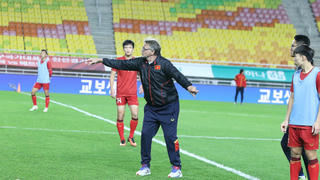 Dàn 'sao' Hà Nội FC hội quân với đội tuyển quốc gia 