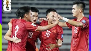 Công Phượng, Văn Quyết không có trong danh sách của ông Troussier
