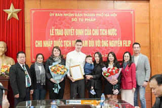 Nguyễn Filip: "Tôi là nòi giống Lạc Hồng"