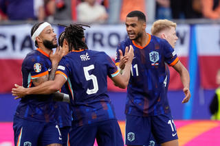 EURO 2024: Hà Lan nhọc nhằn ngược dòng trước Ba Lan