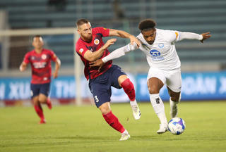 Vòng 6 V.League: Bám đuổi nhau trên bảng xếp hạng