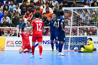 Futsal Việt Nam ngược dòng, chiến thắng chủ nhà Thái Lan