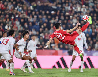 HLV Shin Tae Young nói về trận thua Việt Nam