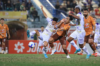Vòng 11 V.League: Hà Nội FC thua đau
