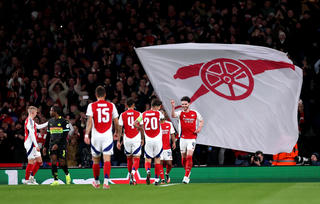 Arsenal gặp khó khi đối đầu Real Madrid