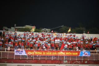 Hướng về xứ Nghệ