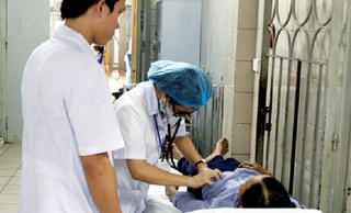 Mùa hè, coi chừng ngộ độc thực phẩm