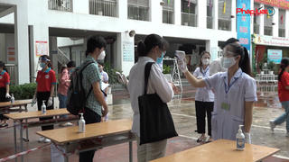 Hà Nội: Nhiều thí sinh phấn khởi trong ngày thi đầu tiên vì đề thi vừa sức