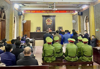 Xét xử vụ án vi phạm quy định về đấu thầu tại Sở Y tế Sơn La