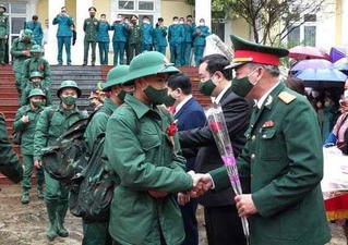 Sơn La tiễn các tân binh lên đường nhập ngũ
