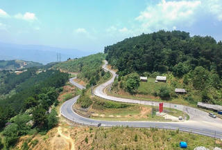 Sắc màu ấm no trên đỉnh đèo Pha Đin 