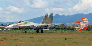 Ấn Độ huấn luyện phi công Su-30 của Việt Nam