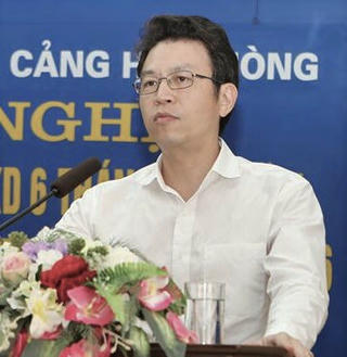 Nghịch lý “rẻ vẫn không câu khách” và kế sách của ông Chủ tịch Vinalines