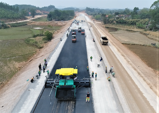 Những cuộc “tiếp sức” trên cao tốc ngàn tỷ